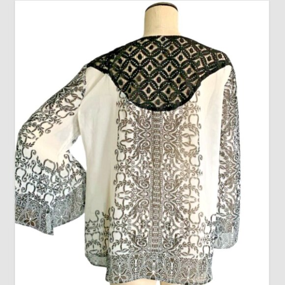Fig & Flower Sheer BOHO Blouse Black White Lace-up V-Neck Sz L Black Lace #222L - Picture 3 of 6